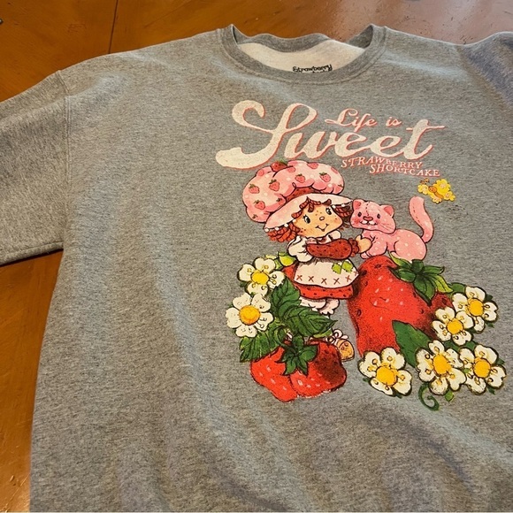 Strawberry Shortcake Women's Life Is Sweet Crewneck Sweatshirt in Gray L Kawaii - Picture 7 of 12